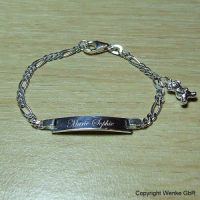 Mitwachsendes Kinderarmband mit Gravur und Teddy-Anhänger Bild 1